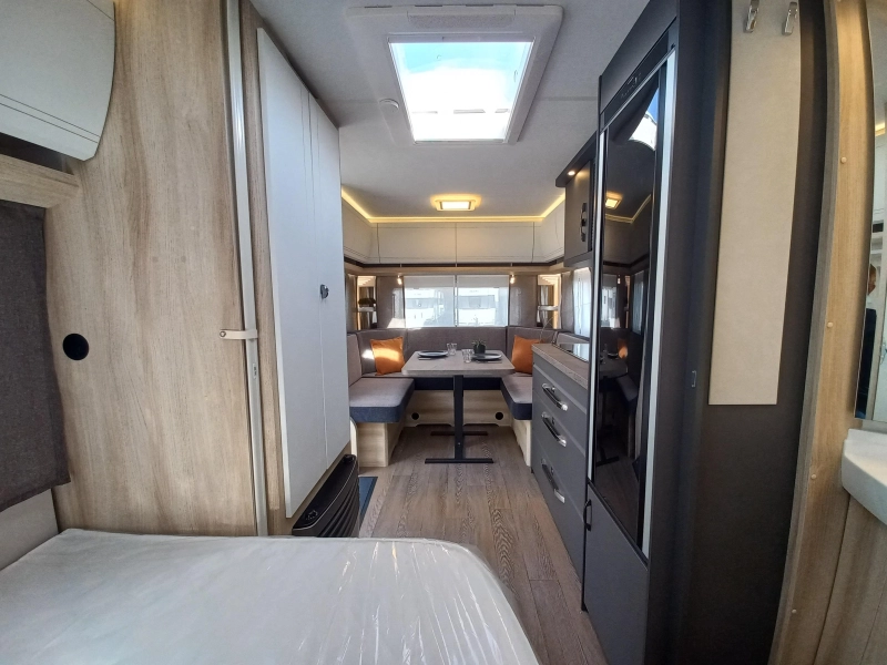 Hobby De Luxe 460 UFE Actie: Gratis Mover  foto: 13