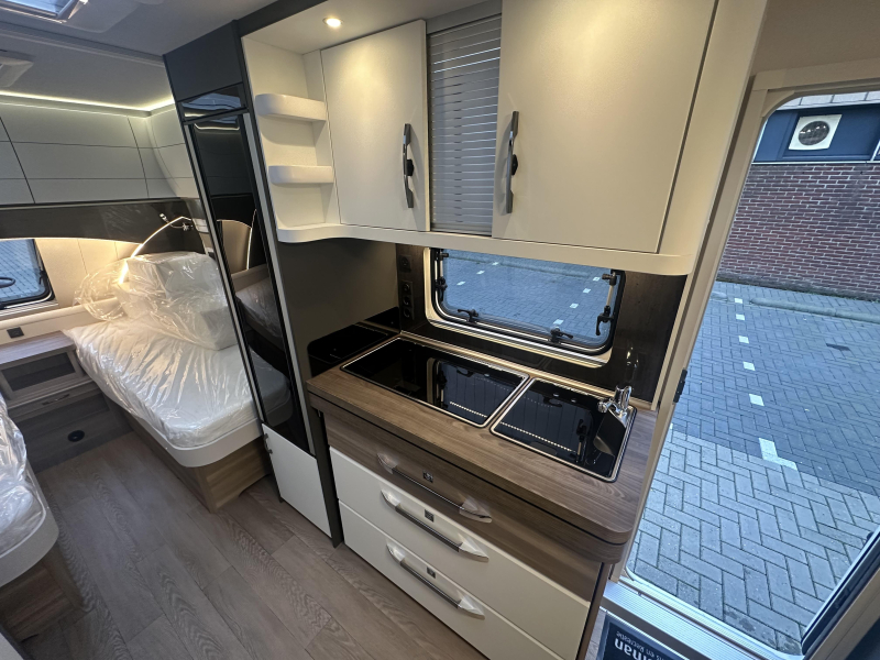 Hobby Excellent Edition 495 UL Nieuw | Actie model 2025  foto: 7