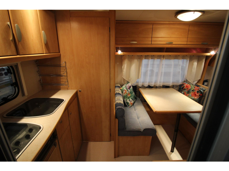 Caravelair Eldorado 420 Voortent, Fietsenrek,  foto: 5