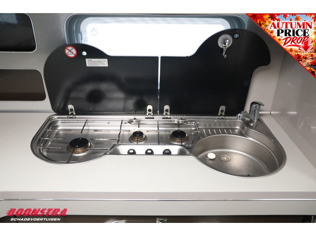 Hobby 560 CFE Premium Mover Luifel Frans bed Middenkeuken Rondzit LMV foto: 15