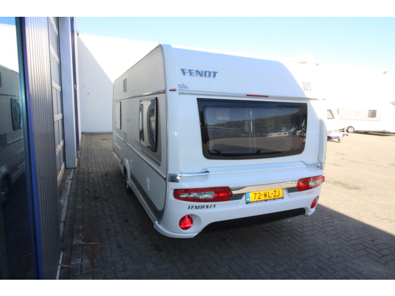 Fendt Tendenza 495 SF Mover Thule 6300 Fietsenr 