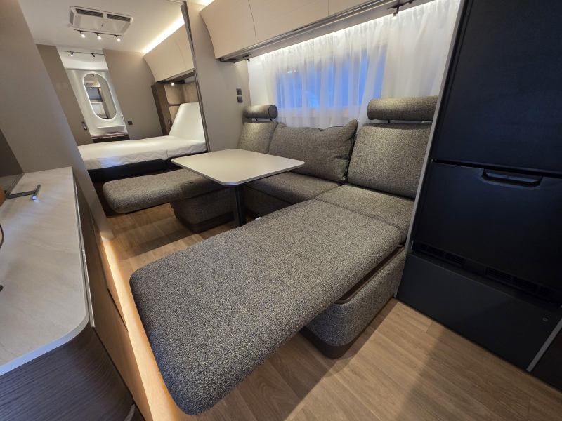 Adria Alpina 663 HT  foto: 12