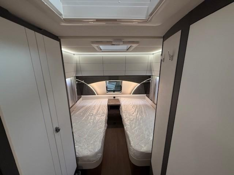 Hobby Excellent Edition 540 UL 1800 kg/ Bedverbreding/RW  foto: 15