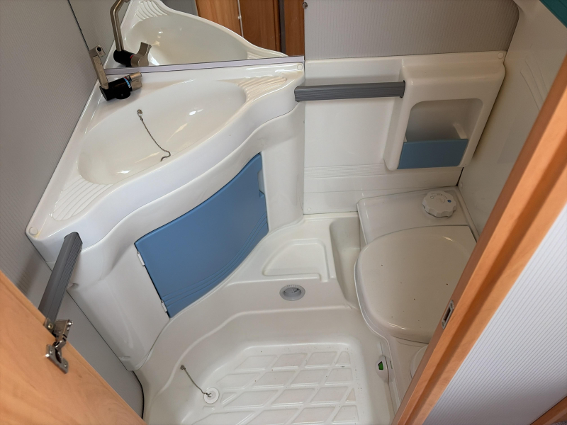Knaus Vimara 420 Mover/Voortent/Fietsdr.  foto: 7