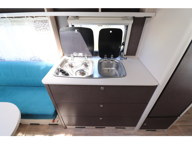 Dethleffs C'Go 495 FR Mover/ Luifel/ Voorraam  foto: 10