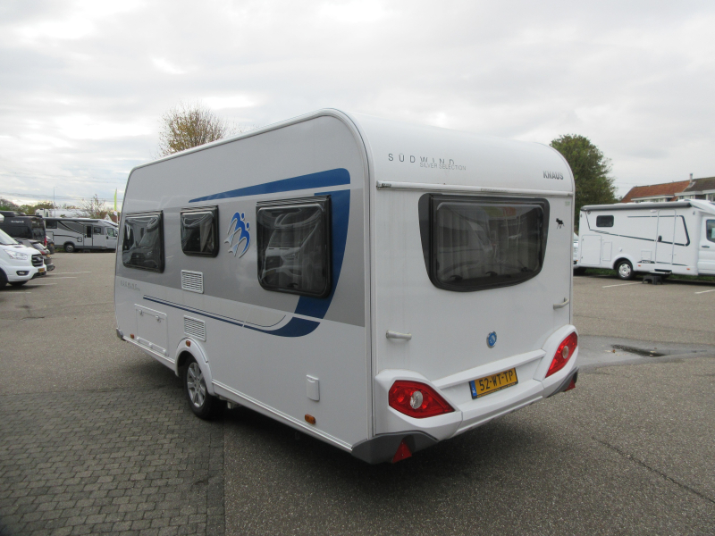 Knaus Sudwind 450 FU NETJES EN MET MOVER  foto: 16