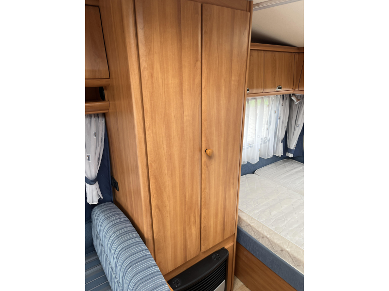 Hobby De luxe Easy 400 SF - Bankairco - Voortent -  foto: 6