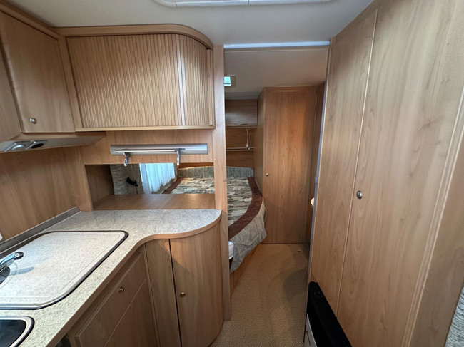 Bürstner Ventana 460 TS foto: 21