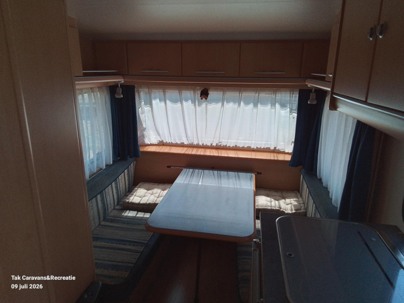 Adria Altea 430 DD Lichtgewicht caravan  foto: 1