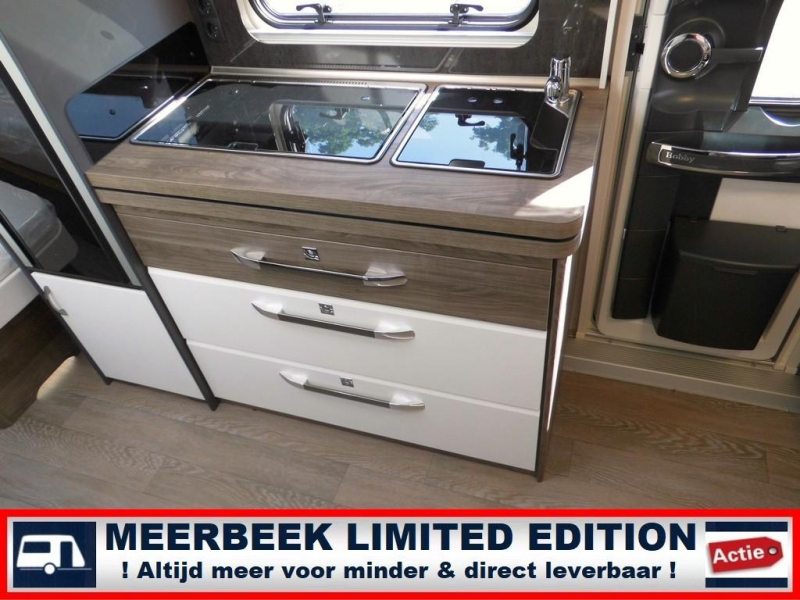 Hobby Excellent Edition 495 UL 4809,=KORTING MOVER+THULE  foto: 12