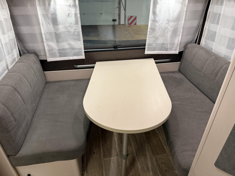 Dethleffs C'Go 475 EL 2 BEDDEN MOVER LUIFEL  foto: 7