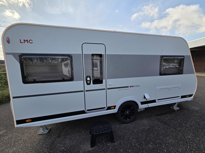 LMC Style Special 440 D fransbed - mover - luxe  foto: 1