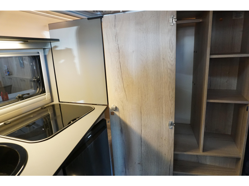 Easy Caravanning GetAway Trophy nr 001 Caravan v/h jaar  foto: 8