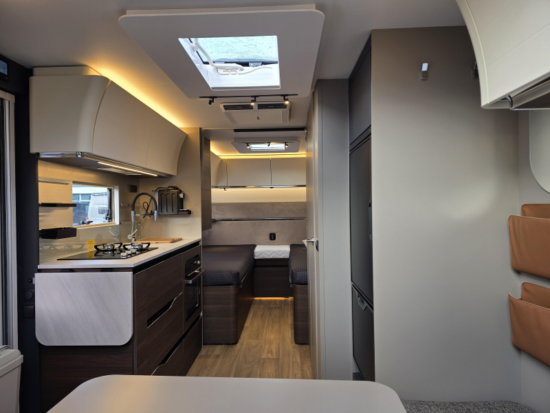 Adria Alpina 583 UL  foto: 15