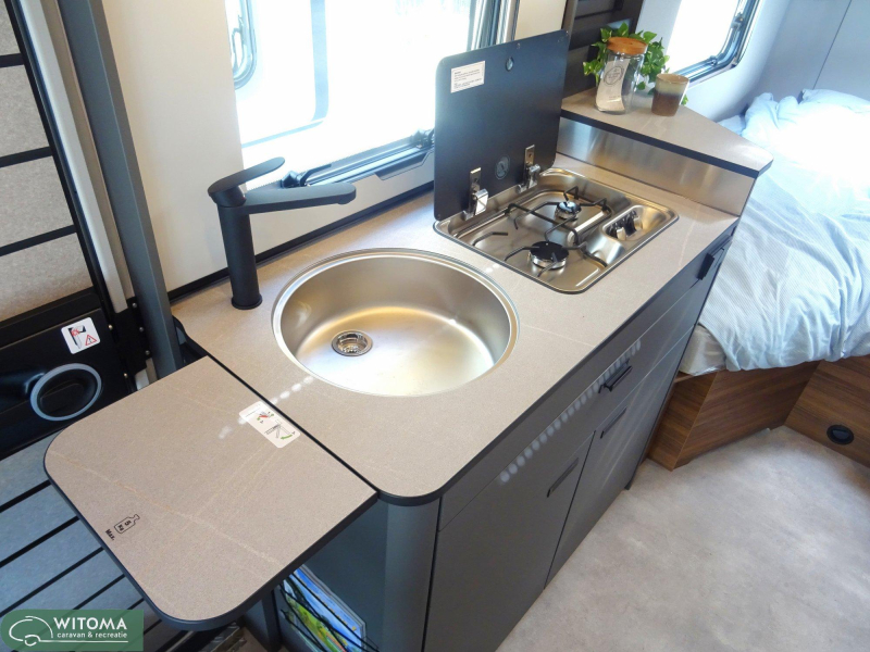 Eriba Novaline 442 voorbeeld caravan  foto: 11