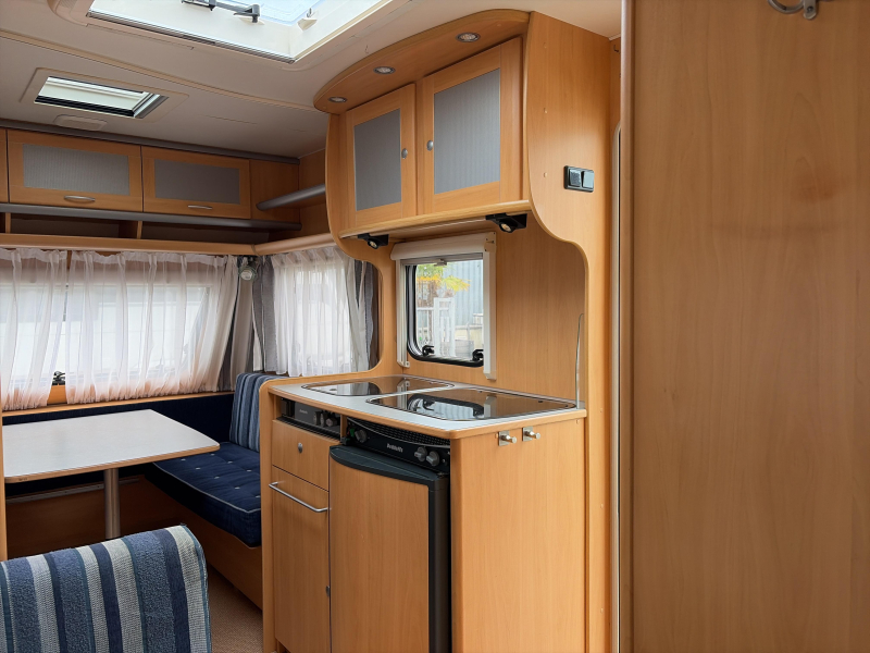 Dethleffs New Line 395 T Mover/Voortent  foto: 5