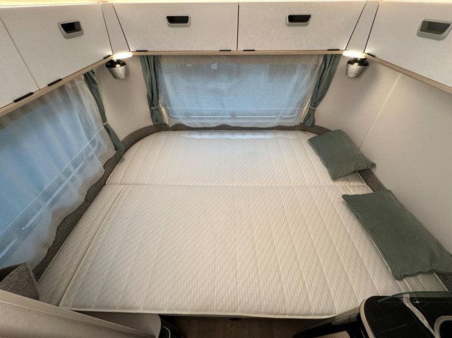 Eriba Touring 310 Nugget Gold