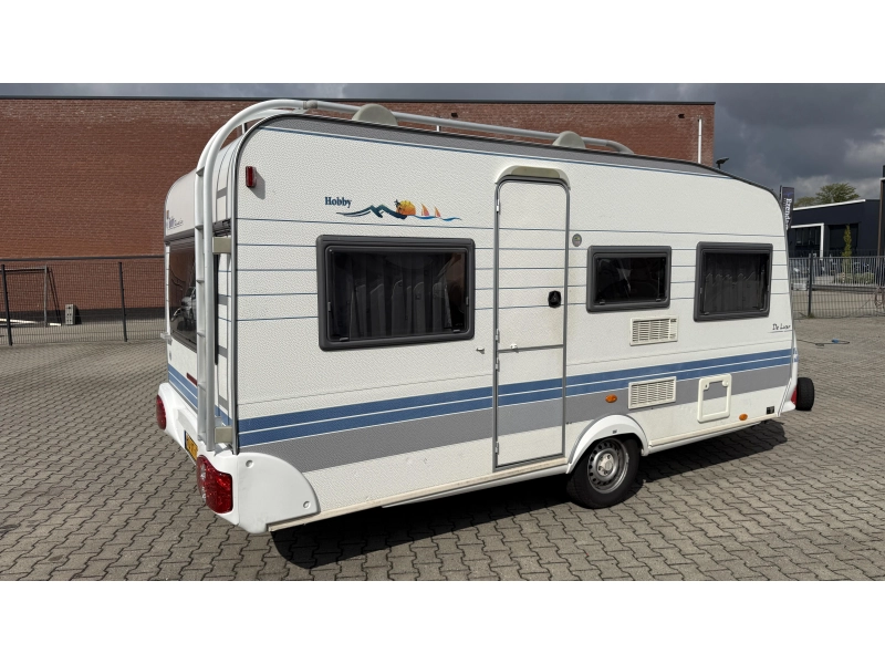 Hobby De luxe Easy 450 UF dwars bed rondzit toilet  foto: 12
