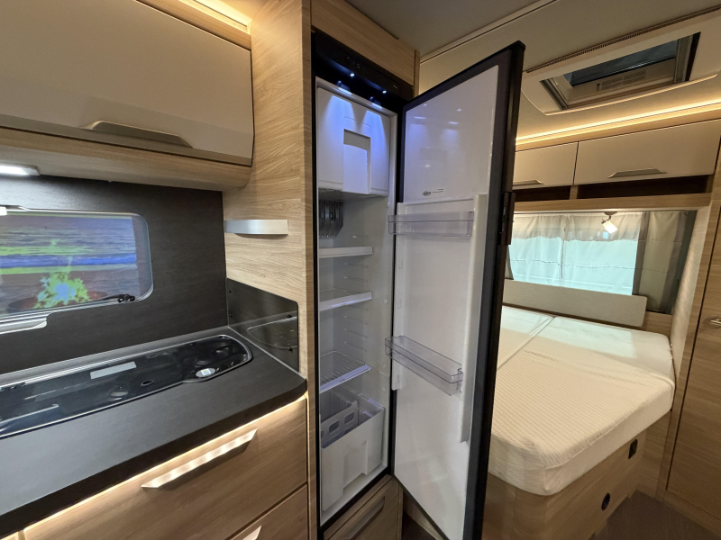 Knaus Sudwind 60 Years 500 FU Mover-Cassetteluifel  foto: 15