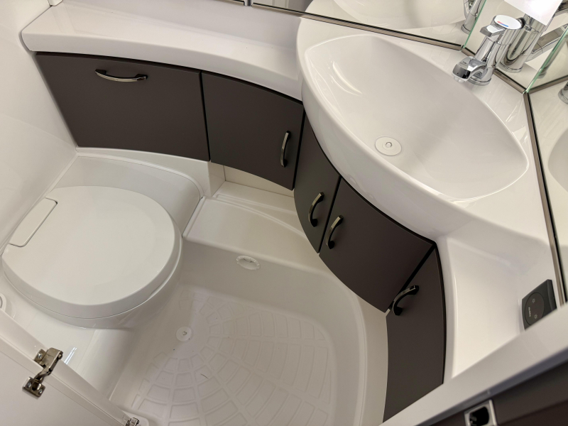 Hobby Excellent Edition 540 UL 1800 kg, opvulbed  foto: 13