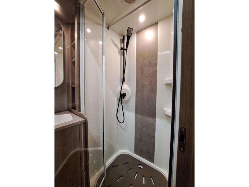 Kabe Royal 600 TDL E2  foto: 19