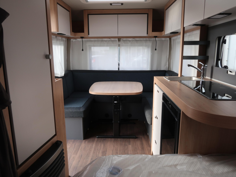Knaus Sport 450 FU RONDZIT FRANS BED!!  foto: 9