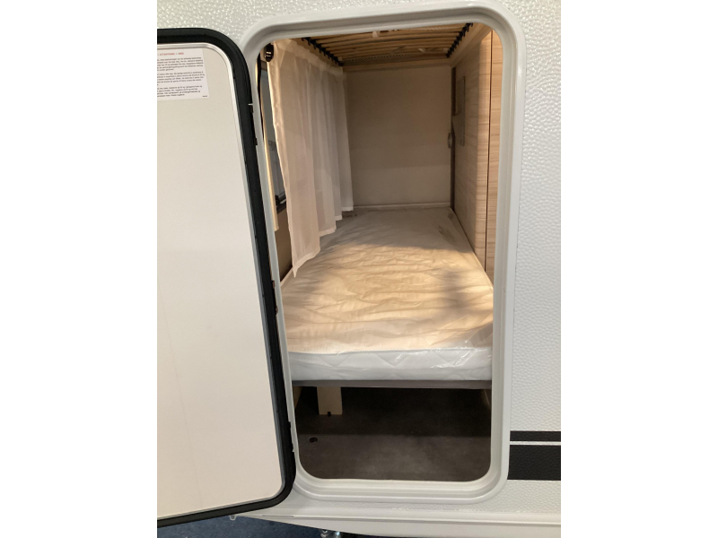 Dethleffs C'Joy Active 480 QLK stapelbed  foto: 1