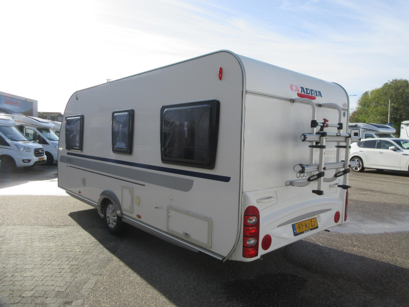 Adria Adora 492 UL MET MOVER & DAKVENTILATOR  foto: 14