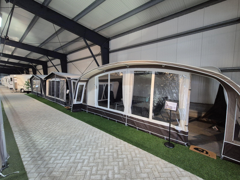 Dethleffs Camper 460 QR  foto: 17