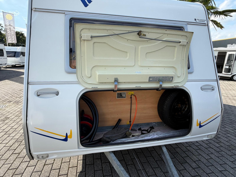 Knaus Vimara 450 met Luifel!  foto: 5