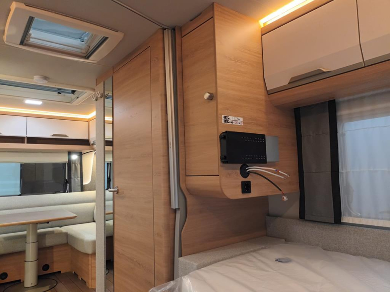Knaus Sudwind Black Selection 500 EU  foto: 8