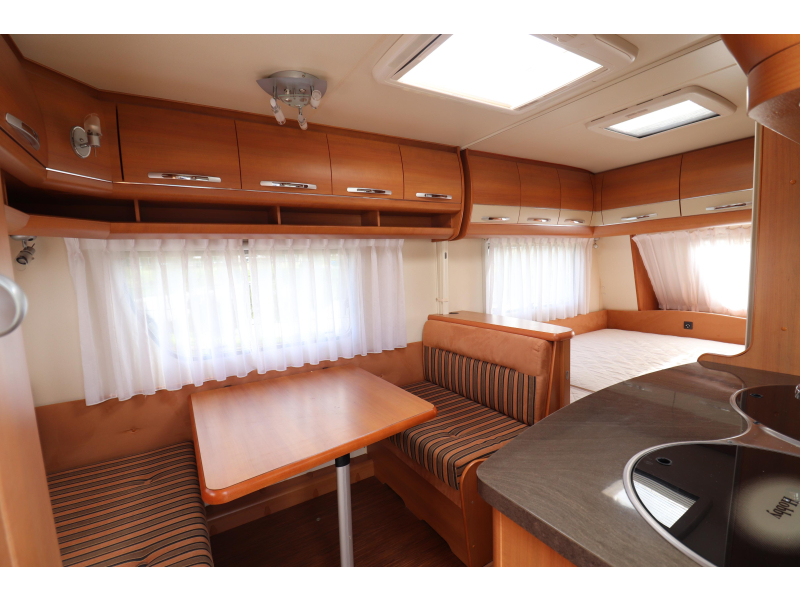 Hobby Excellent 410 SFE Mover/ Luifel/ Voortent  foto: 8