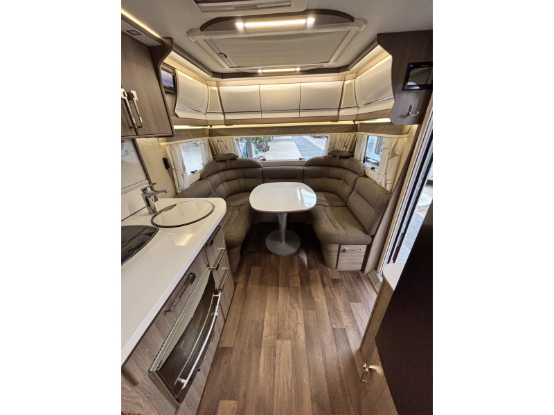 Kabe Royal 560 GLE Lengte bedden  foto: 9