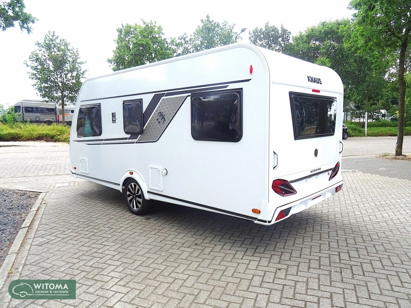 Knaus Sudwind Black Selection 460 EU snel leverbaar!  foto: 1