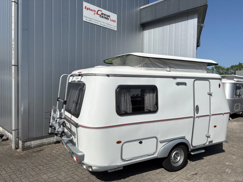 Eriba Touring Triton 418 Fietsendrager/Luifel 