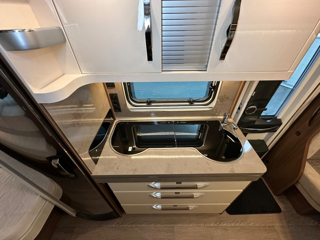 Hobby Prestige 495 UL foto: 18