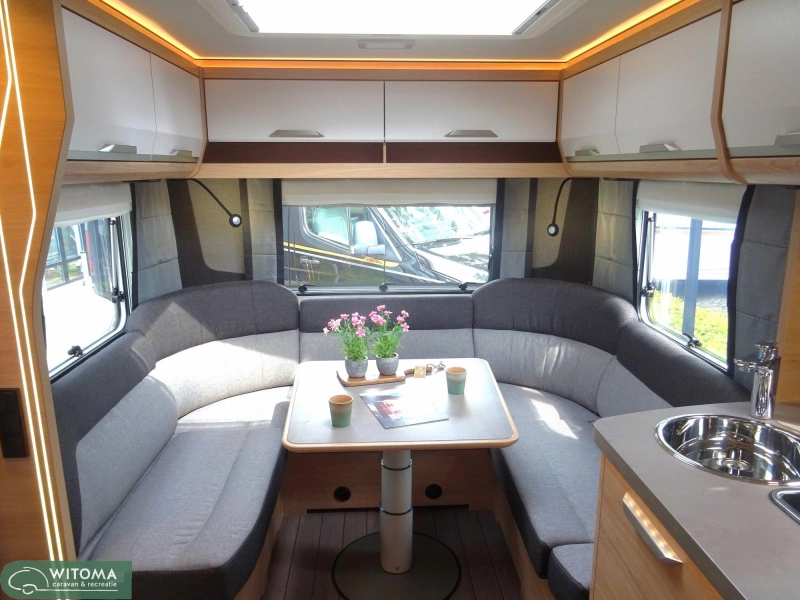 Knaus Sudwind Black Selection 500 FU 50 jaar Witoma voordeel!  foto: 5
