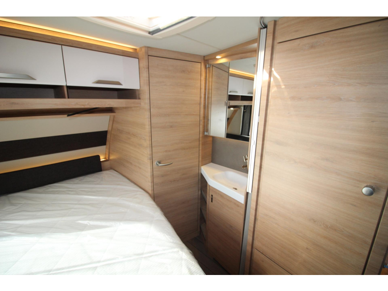 Knaus Sudwind Black Selection 450 FU Modeljaar 2027  foto: 10