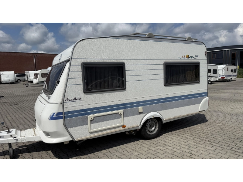 Hobby Excellent Easy 400 SF dwars bed treinzit toilet  foto: 13