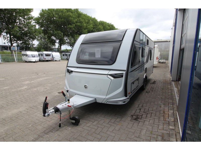 Knaus Sudwind Black Selection 540 UE Panoramaraam + Enkelbed  foto: 4