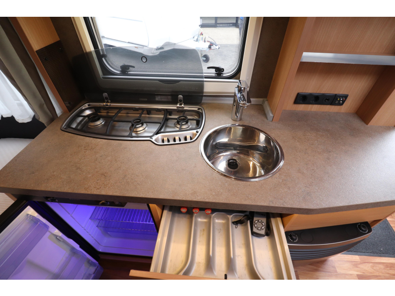 Knaus Sudwind Silver Selection 420 QD Cassette / fietsendr  foto: 13