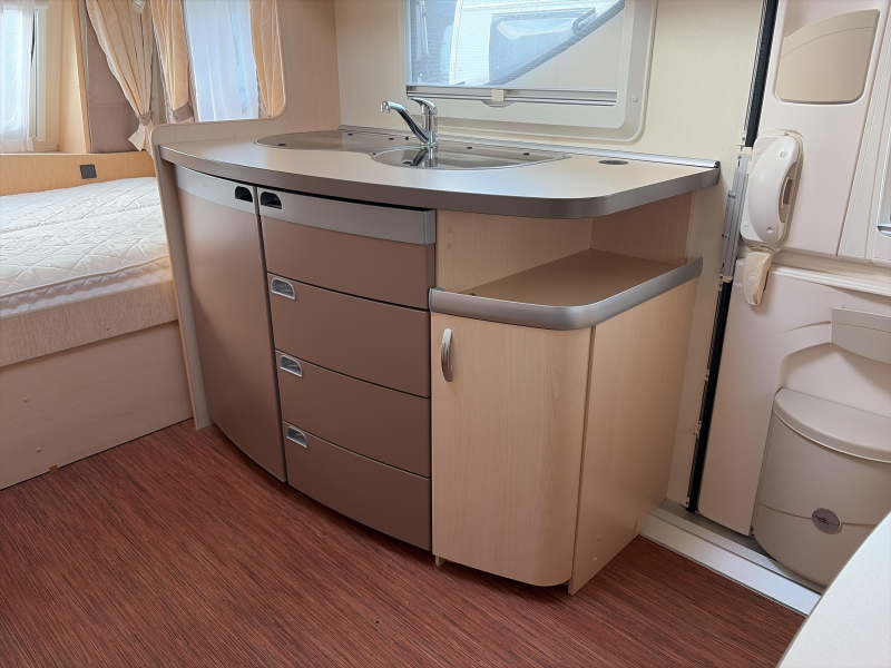 Hobby La Vita 455 UF Mover/Fietsdrager V+A 