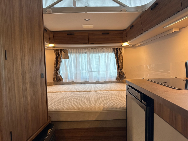 Eriba Touring 310 Legend Ventura Carrarawit  foto: 4