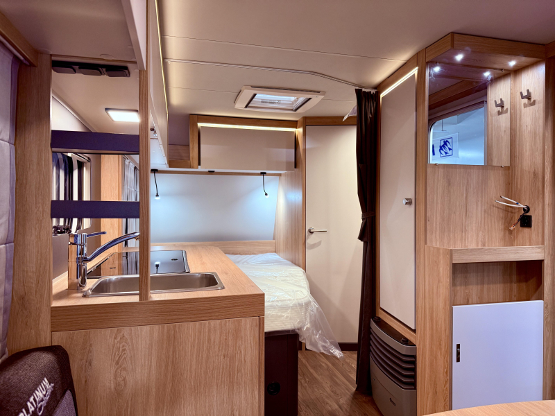 Knaus Sport Platinum 450 FU  foto: 6