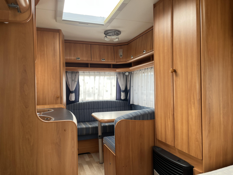 Hobby De luxe Easy 400 SF - Bankairco - Voortent -  foto: 9