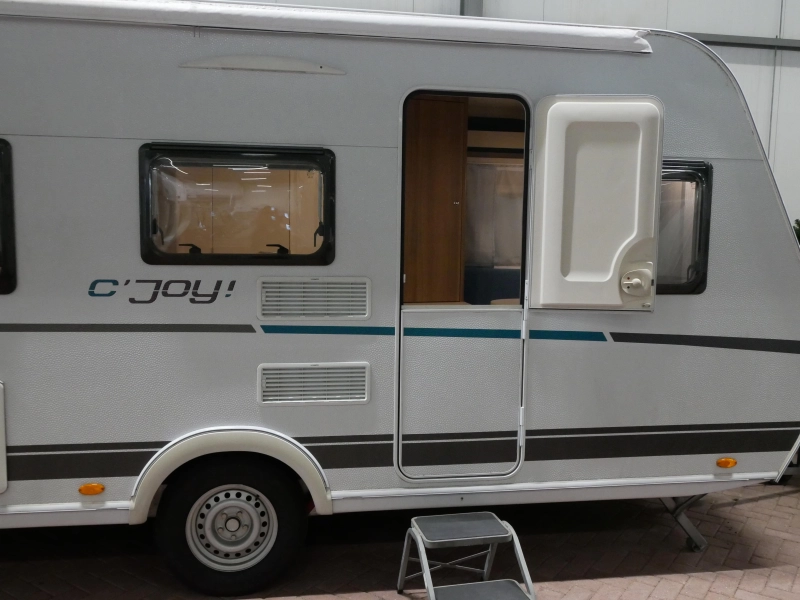 Dethleffs C'Joy 460 LE Dorema voortent 