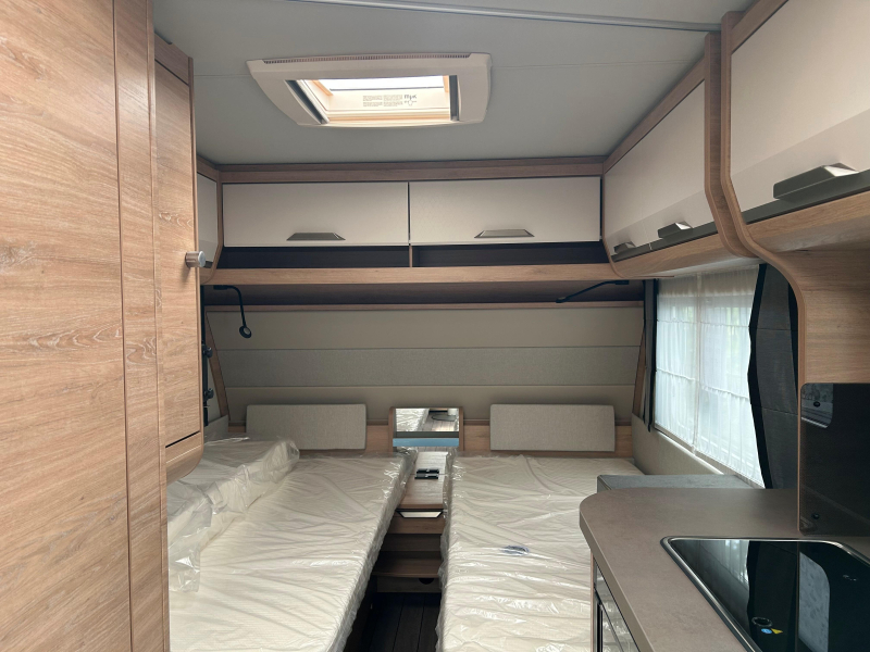 Knaus Sudwind Black Selection 500 EU 2026 ENKELE BEDDEN 