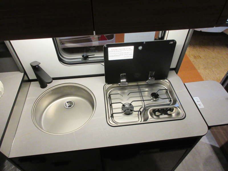 Eriba Feeling 470 COMPACT ENKELE BEDDEN!!  foto: 8
