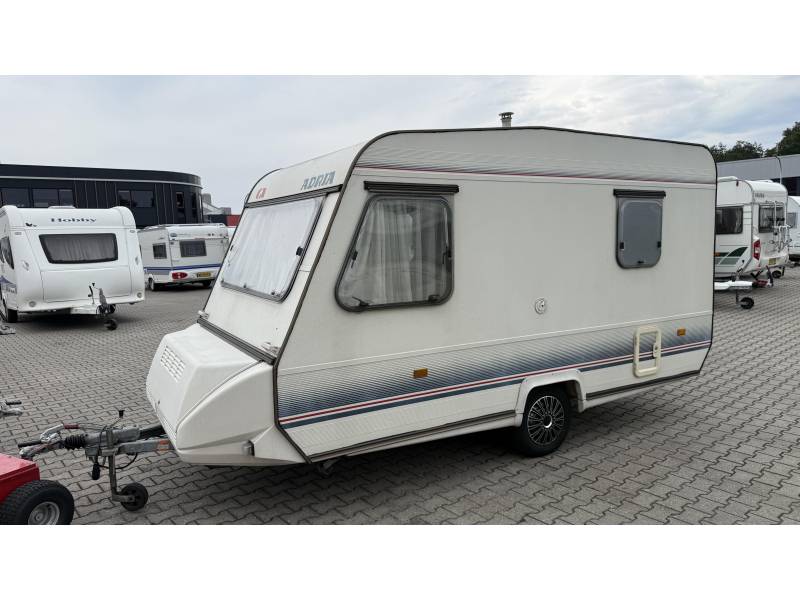 Adria Optima 425 TK 2x zitgroep vast toilet  foto: 13