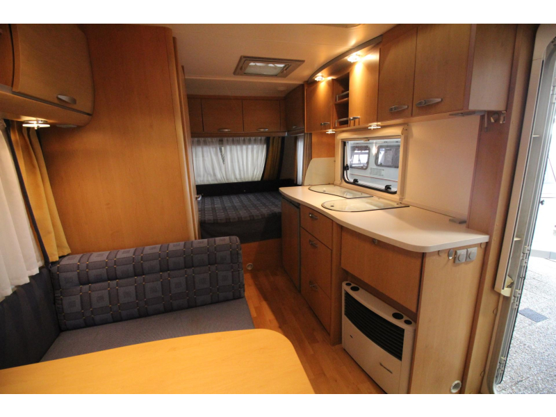 Knaus Sudwind Gold Edition 420 QD Mover,Fietsenrek  foto: 12